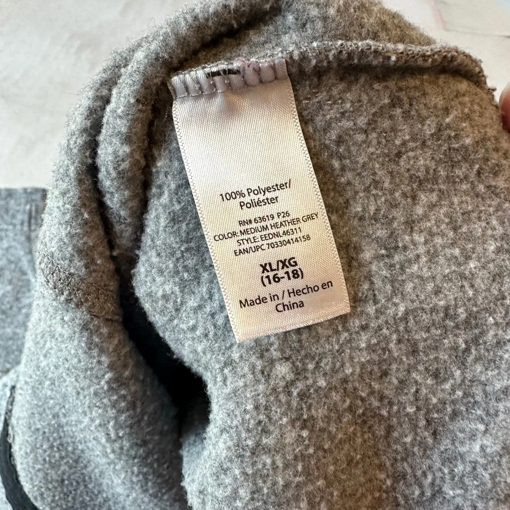 Danskin Now full zip